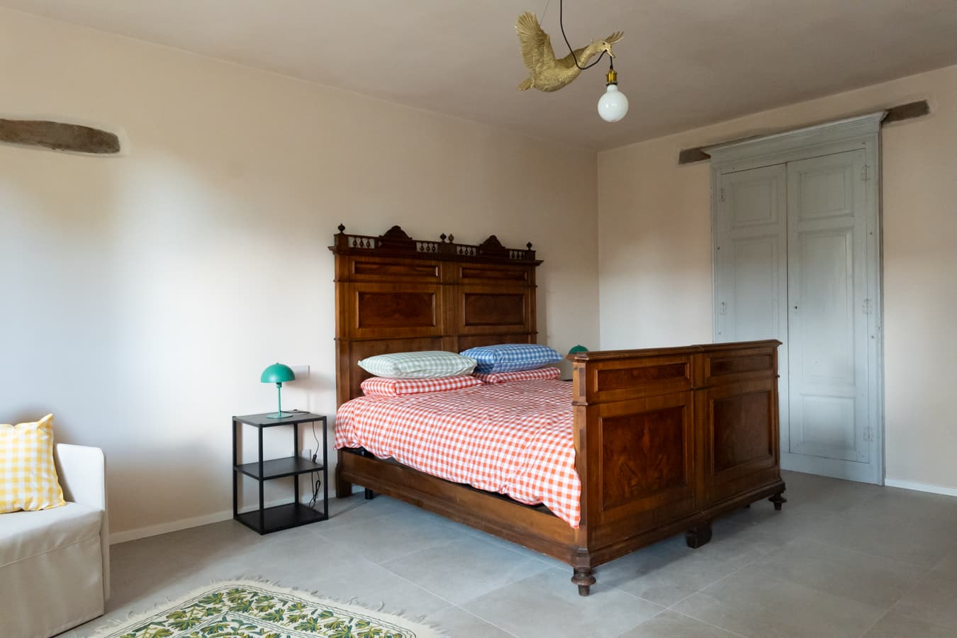 Apartment secondary view